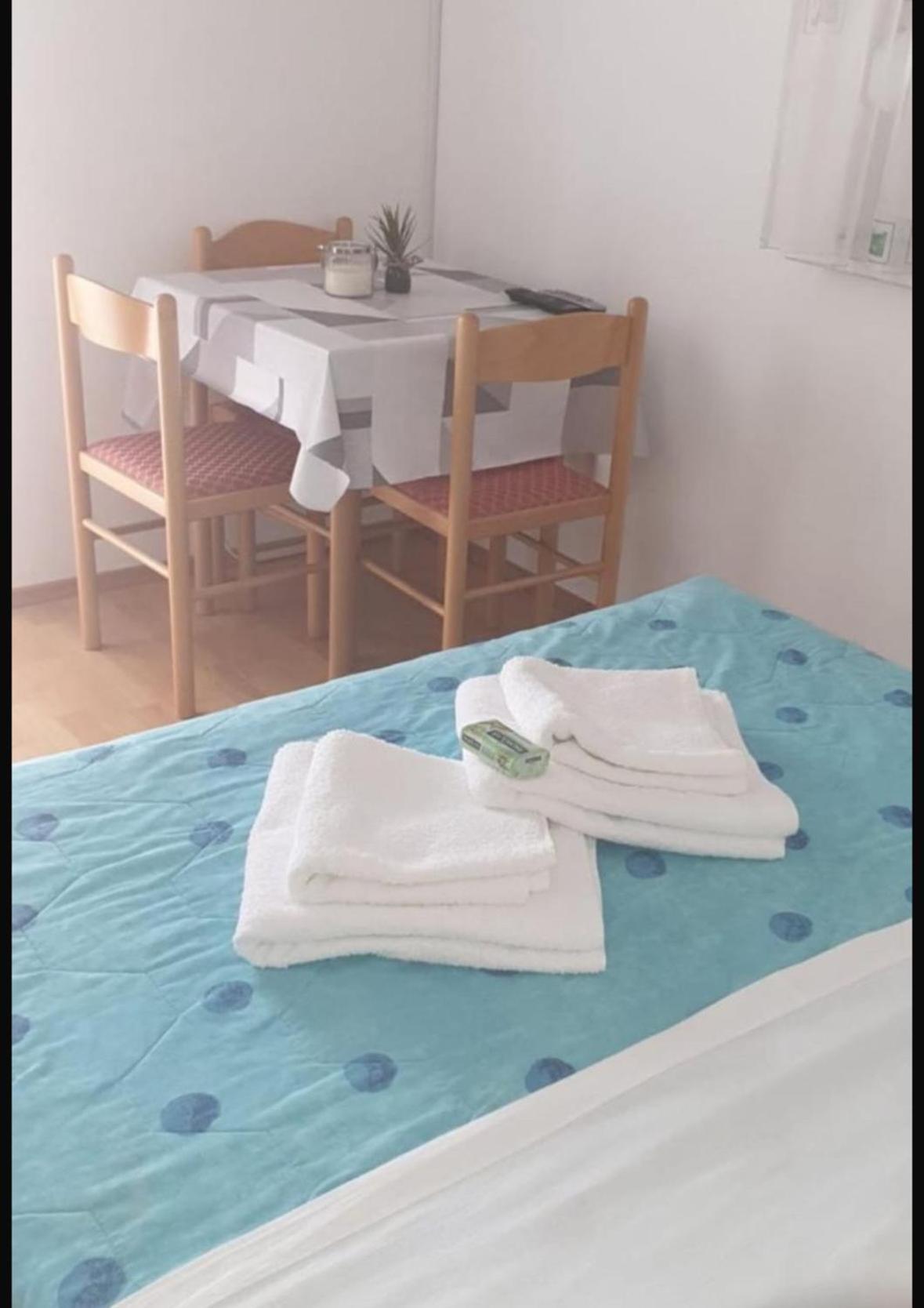 Apartmani I Soba Mia Porec Exterior photo